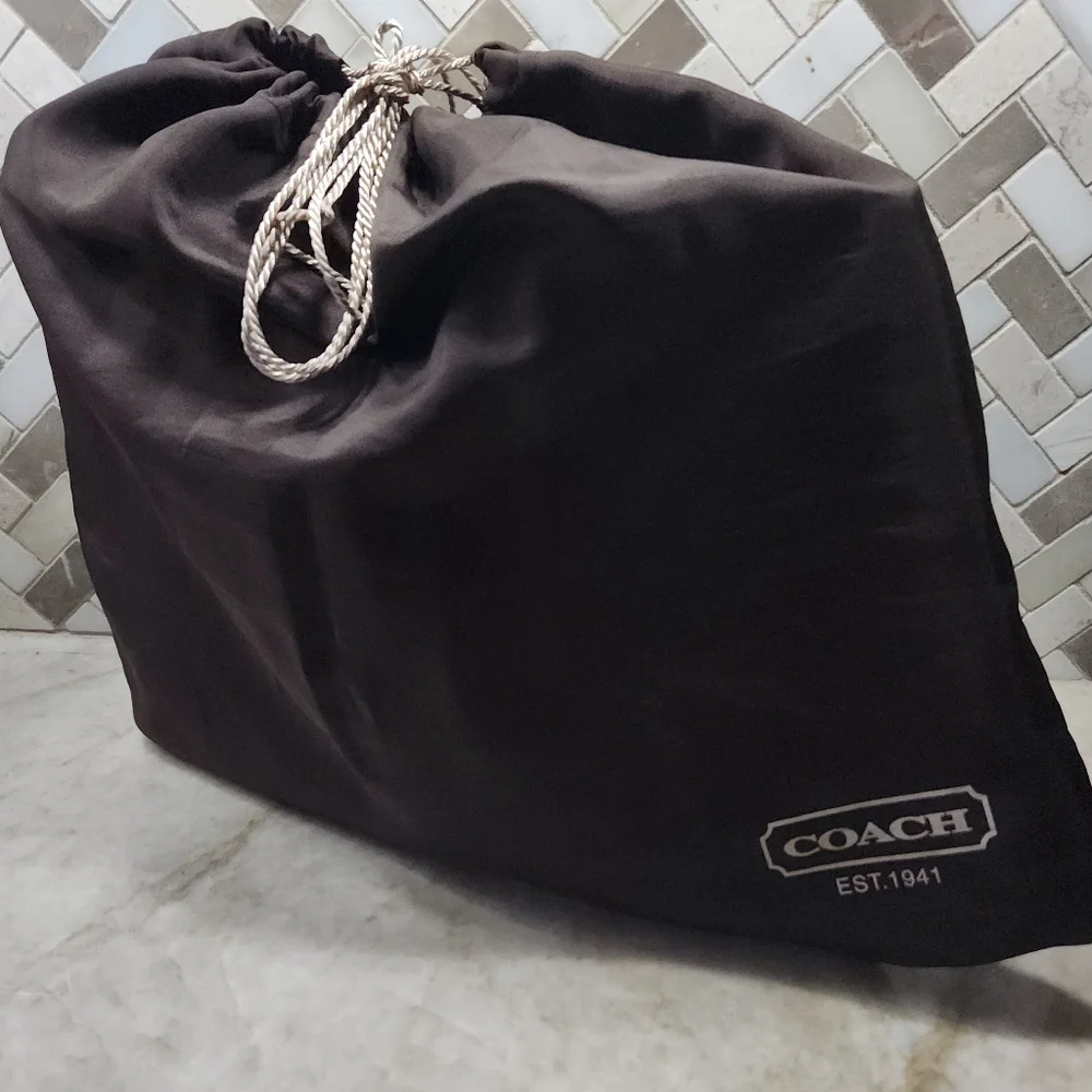 Coach Purse (2007), Excellent Condition!! Beautiful Interior Colors 👜 - Picture 12 of 12